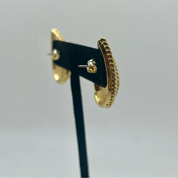 Vintage Trifari Faux Pearl Gold Tone Pierced Earrings - Picture 4 of 7